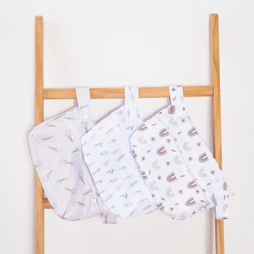 Happyflute Waterproof Reusable Baby Diaper Bags With Zipper 20*30cm Diaper Pods For Cloth Diaper And Nappy
Happyflute Waterproof Reusable Baby Diaper Bags With Zipper 20*30cm Diaper Pods For Cloth Diaper And Nappy