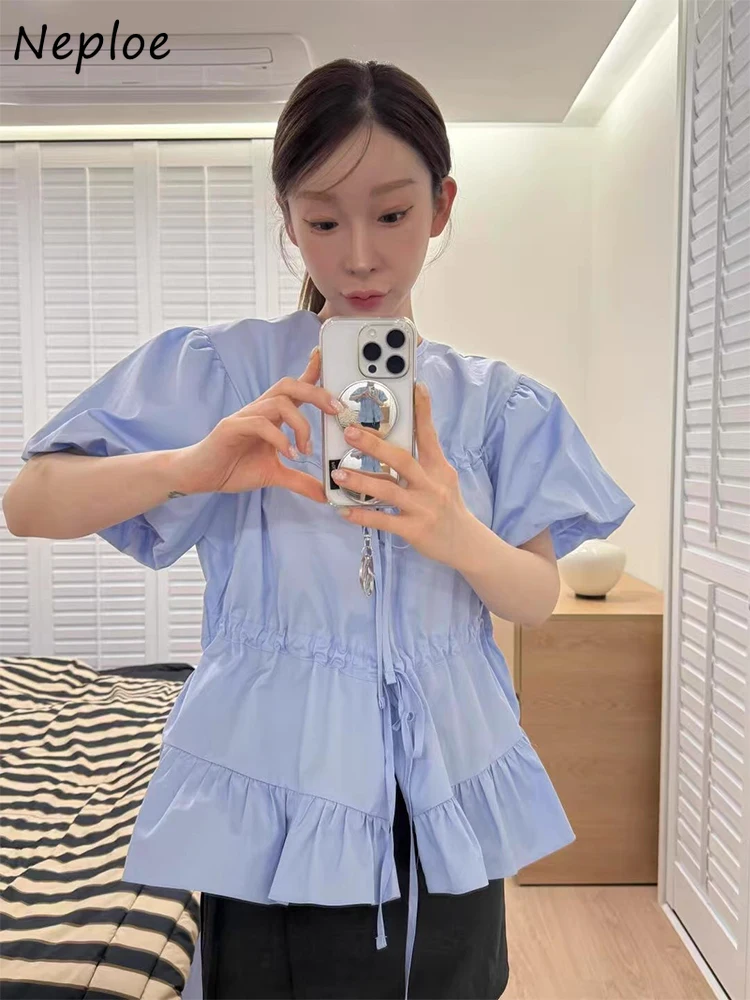 Neploe Sweet Gentle Drawstring Lace Up Crop Top Puff Sleeve Summer New Solid Minority Blusas French Fresh Ruffles Ruched Shirt
Neploe Sweet Gentle Drawstring Lace Up Crop Top Puff Sleeve Summer New Solid Minority Blusas French Fresh Ruffles Ruched Shirt