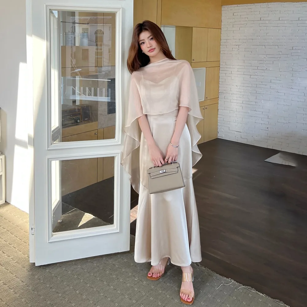 Elegant Summer Outfit Women's Two-Piece Set with Cover up Shawl Fish Tail Skirt Strap Dress High Quality Fashion Ensemble
Elegant Summer Outfit Women's Two-Piece Set with Cover up Shawl Fish Tail Skirt Strap Dress High Quality Fashion Ensemble