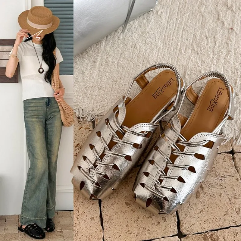 French Square Toe Thread Empty Breathable Soft Sole Women 2026 Summer New Versatile Woven Roman Sandals
French Square Toe Thread Empty Breathable Soft Sole Women 2026 Summer New Versatile Woven Roman Sandals