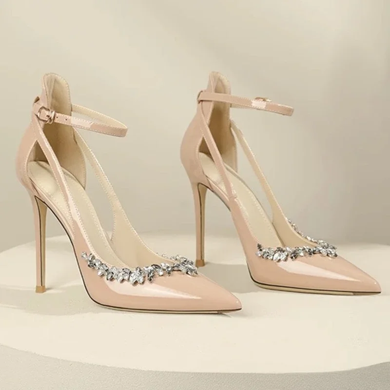 Pointed High Heels Women's Thin Heels Spring and Summer 2025 New Rhinestone Bag Head Word with Light Mouth Sexy Sandals
Pointed High Heels Women's Thin Heels Spring and Summer 2025 New Rhinestone Bag Head Word with Light Mouth Sexy Sandals