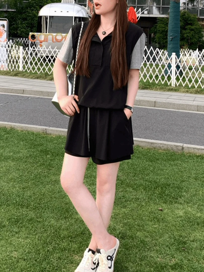 Summer Casual Women's Set 2026 New Style Short Sleeve T-Shirt Top Wide Leg Shorts Skirt Two Piece Set Lightweight Comfortable
Summer Casual Women's Set 2026 New Style Short Sleeve T-Shirt Top Wide Leg Shorts Skirt Two Piece Set Lightweight Comfortable