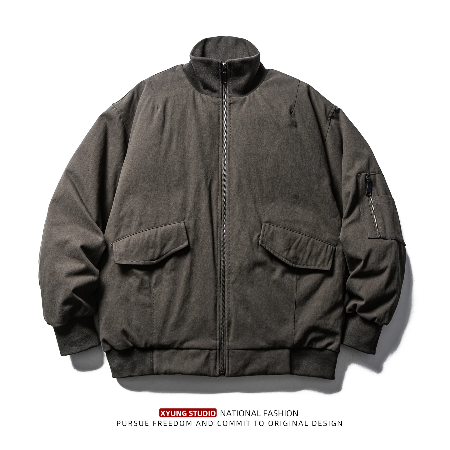 Men's Winter New Sle 90% White Du down Flight Jaet Loose Fit Warmth Outerwear Cotton Pure Fabric No Ironing Required
Men's Winter New Sle 90% White Du down Flight Jaet Loose Fit Warmth Outerwear Cotton Pure Fabric No Ironing Required