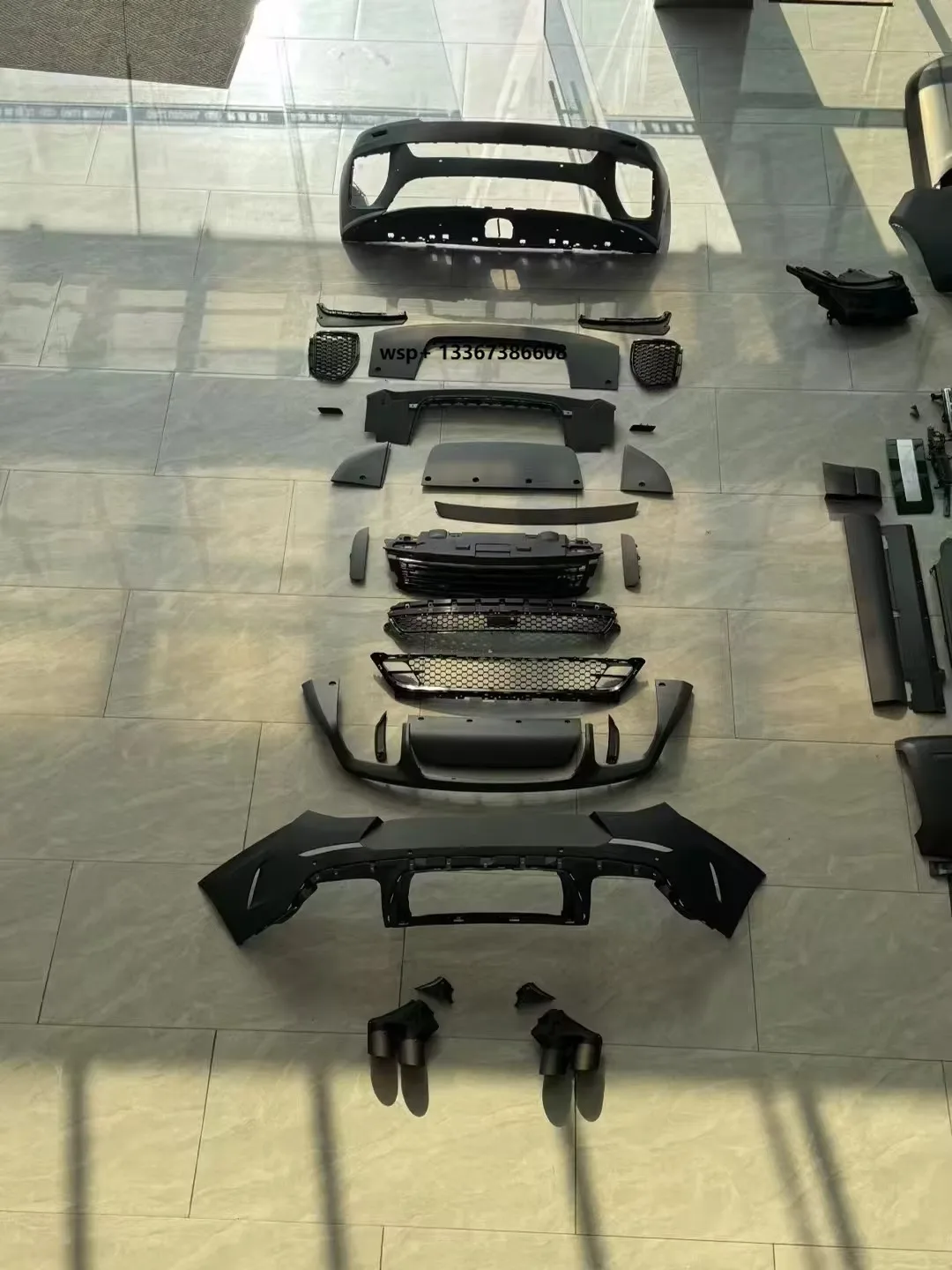 2023 Custom Body Kit - 2024 Range Rover Sport Compatible Sport SV New Conditions
2023 Custom Body Kit - 2024 Range Rover Sport Compatible Sport SV New Conditions