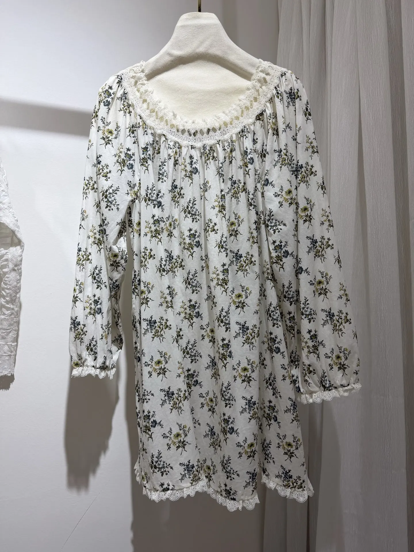 Women's Flower Print Dress Spring/Summer Round Neck Long Sleeve Loose Female 100% Cotton Mini Robe
Women's Flower Print Dress Spring/Summer Round Neck Long Sleeve Loose Female 100% Cotton Mini Robe
