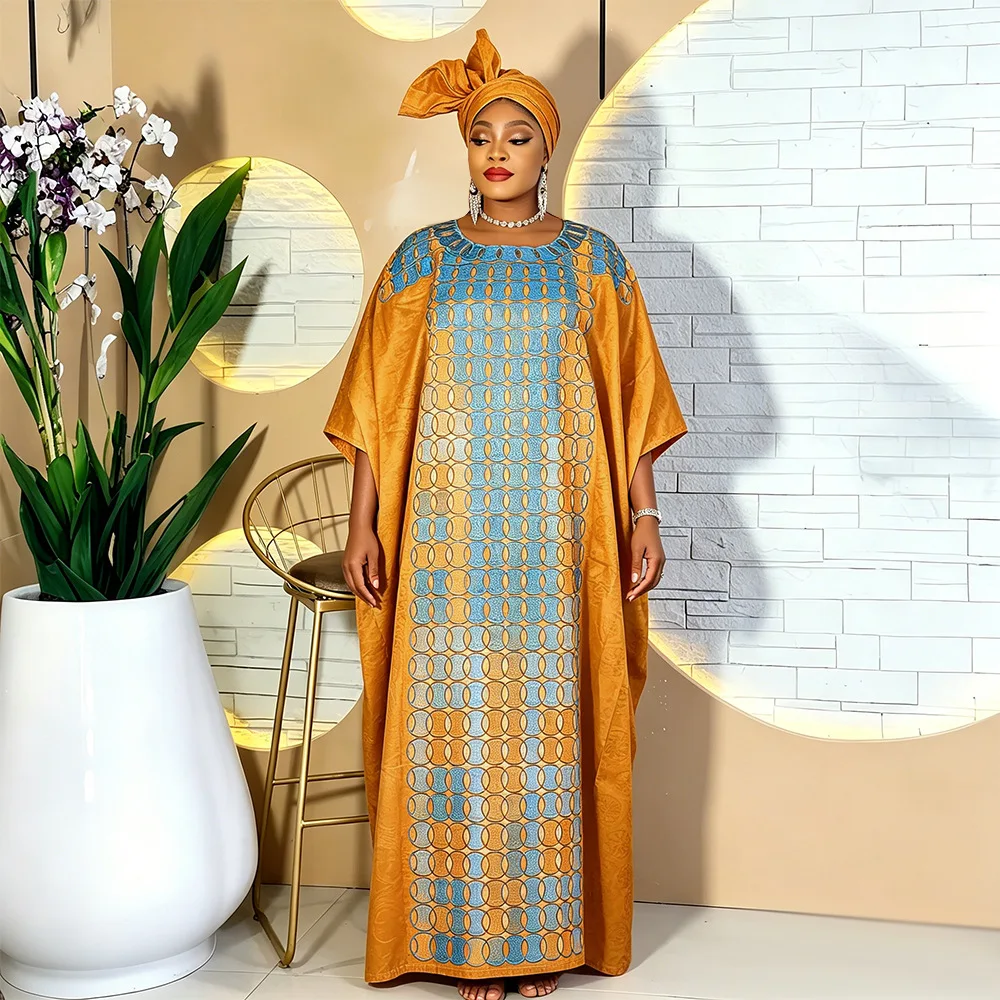 African Clothing Dresses Embroidery for Woman Embroidery Design Long Dress Headtie Traditional Wedding Party Loose Boubou Gown
African Clothing Dresses Embroidery for Woman Embroidery Design Long Dress Headtie Traditional Wedding Party Loose Boubou Gown