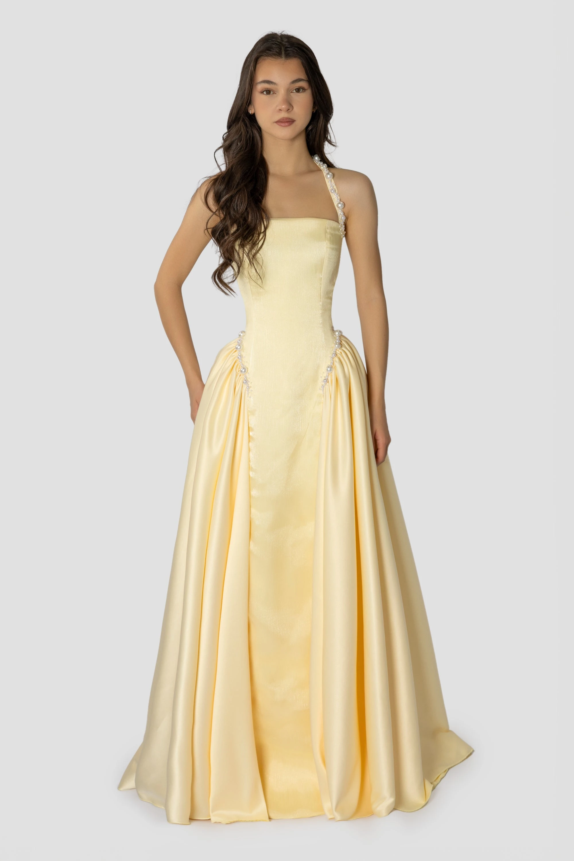 Yellow Evening Dresses Halter Sleeveless A Line Floor Length Sweep Train Pearl Formal Female Gowns Elegant Wedding Prom Party
Yellow Evening Dresses Halter Sleeveless A Line Floor Length Sweep Train Pearl Formal Female Gowns Elegant Wedding Prom Party