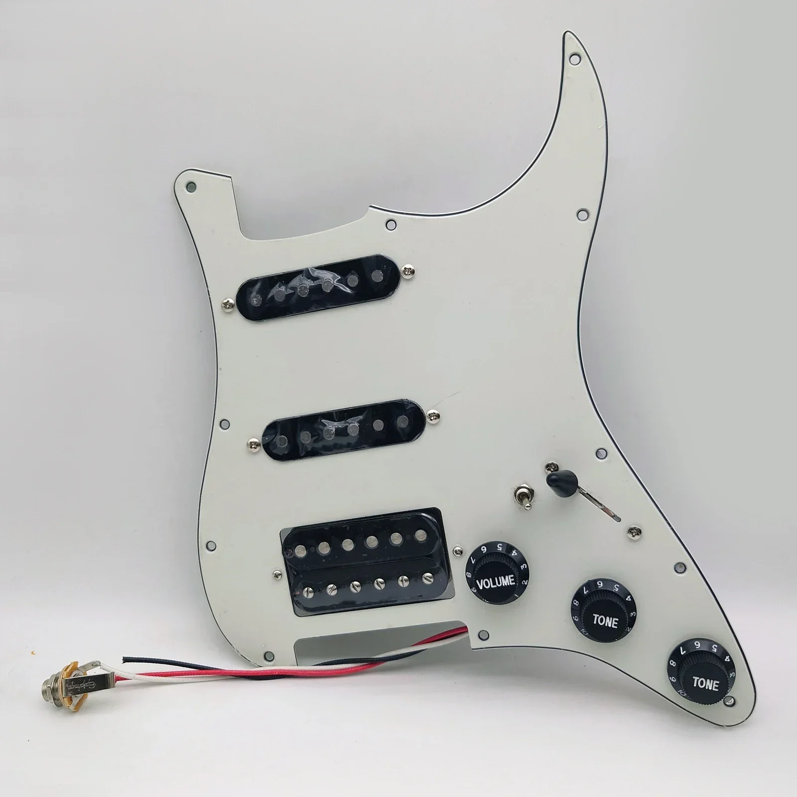 Prewired Loaded Pickguard Set,SSH Alnico 5 Humbucker Pickups for ST Guitar Electric Guitars Replacement Parts
Prewired Loaded Pickguard Set,SSH Alnico 5 Humbucker Pickups for ST Guitar Electric Guitars Replacement Parts