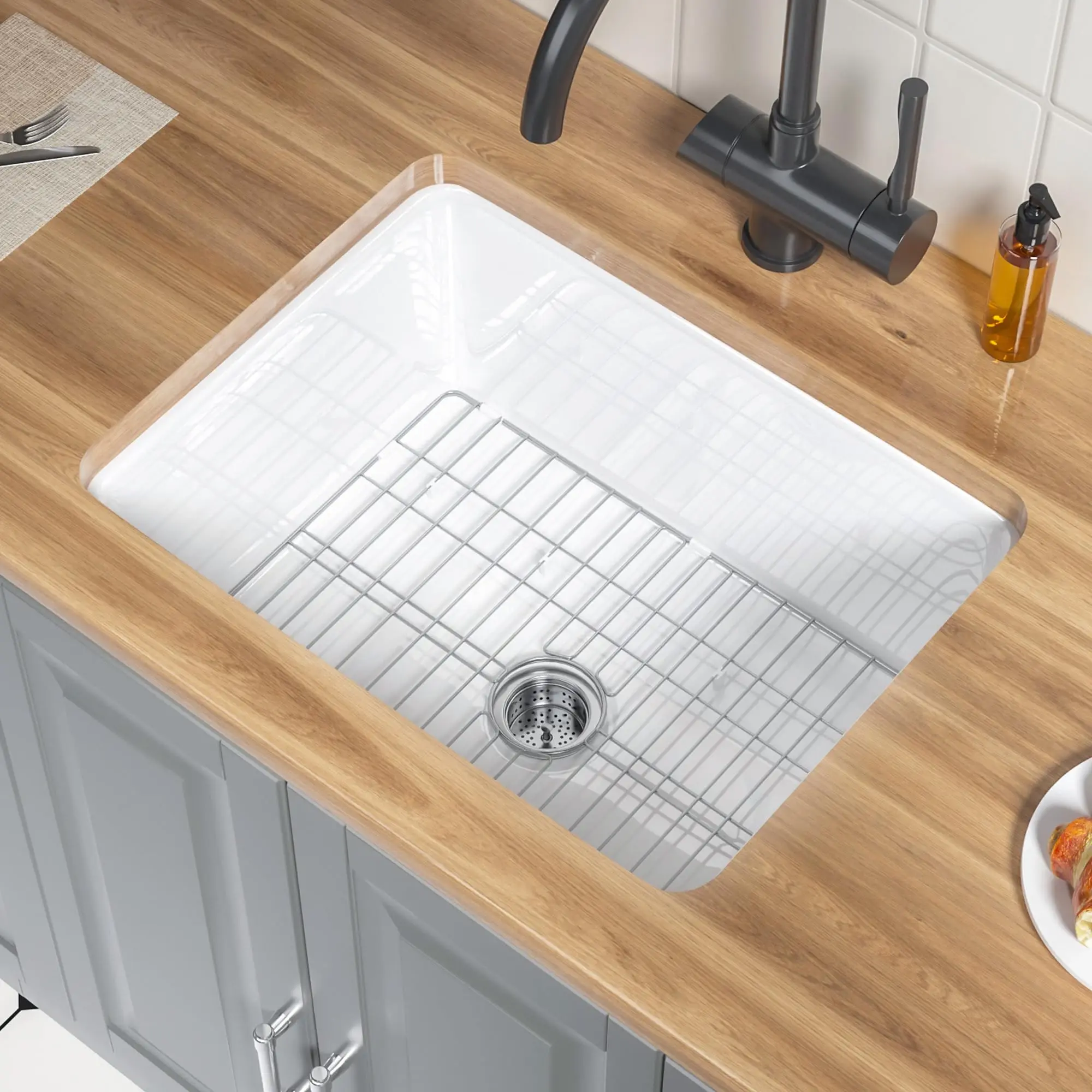 33 Inch White Fireclay Kitchen Sink With Offset Drain, Undermount Or Topmount Installation, Heavy Duty Single Bowl Workstation
33 Inch White Fireclay Kitchen Sink With Offset Drain, Undermount Or Topmount Installation, Heavy Duty Single Bowl Workstation