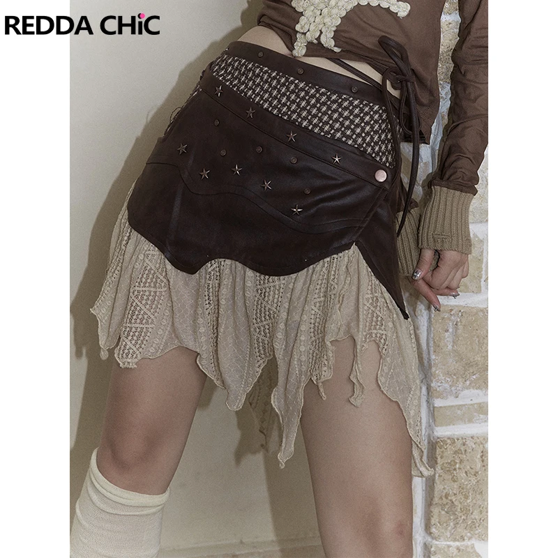 Юбка ReddaChic Star Y2k женская кожаная, облегающая мини-юбка с кружевом и заклепками, в стиле ретро стимпанк, в стиле 90-х
Юбка ReddaChic Star Y2k женская кожаная, облегающая мини-юбка с кружевом и заклепками, в стиле ретро стимпанк, в стиле 90-х