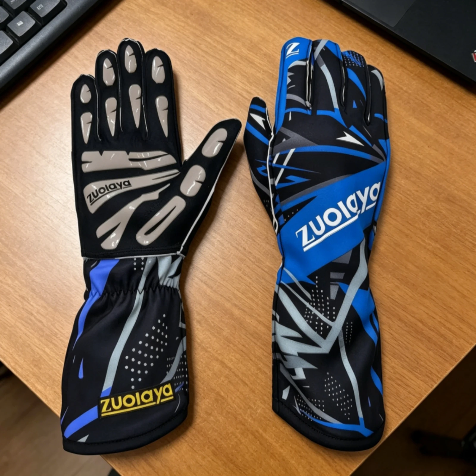Full Finger Karting Gloves Sturdy Karting Gloves Silicone Grip Breathable Sports Gear Lightweight
Full Finger Karting Gloves Sturdy Karting Gloves Silicone Grip Breathable Sports Gear Lightweight