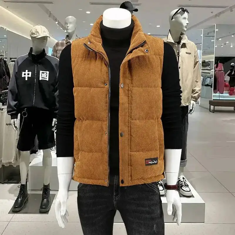 Осенне-зимний повседневный теплый мужской жилет из вельвета с начесом, утепленный хлопком, молодежный, с высоким воротником, ветрозащитный, плотная куртка
Осенне-зимний повседневный теплый мужской жилет из вельвета с начесом, утепленный хлопком, молодежный, с высоким воротником, ветрозащитный, плотная куртка