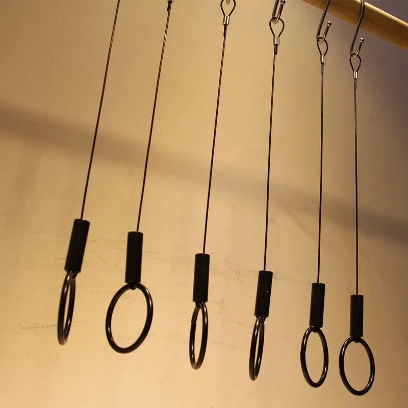1Pcs Clothing Store Ring Hanging Clothes Hanger Display Rack Black Steel Wire Hanger Long Hanging Clothes Ring
1Pcs Clothing Store Ring Hanging Clothes Hanger Display Rack Black Steel Wire Hanger Long Hanging Clothes Ring