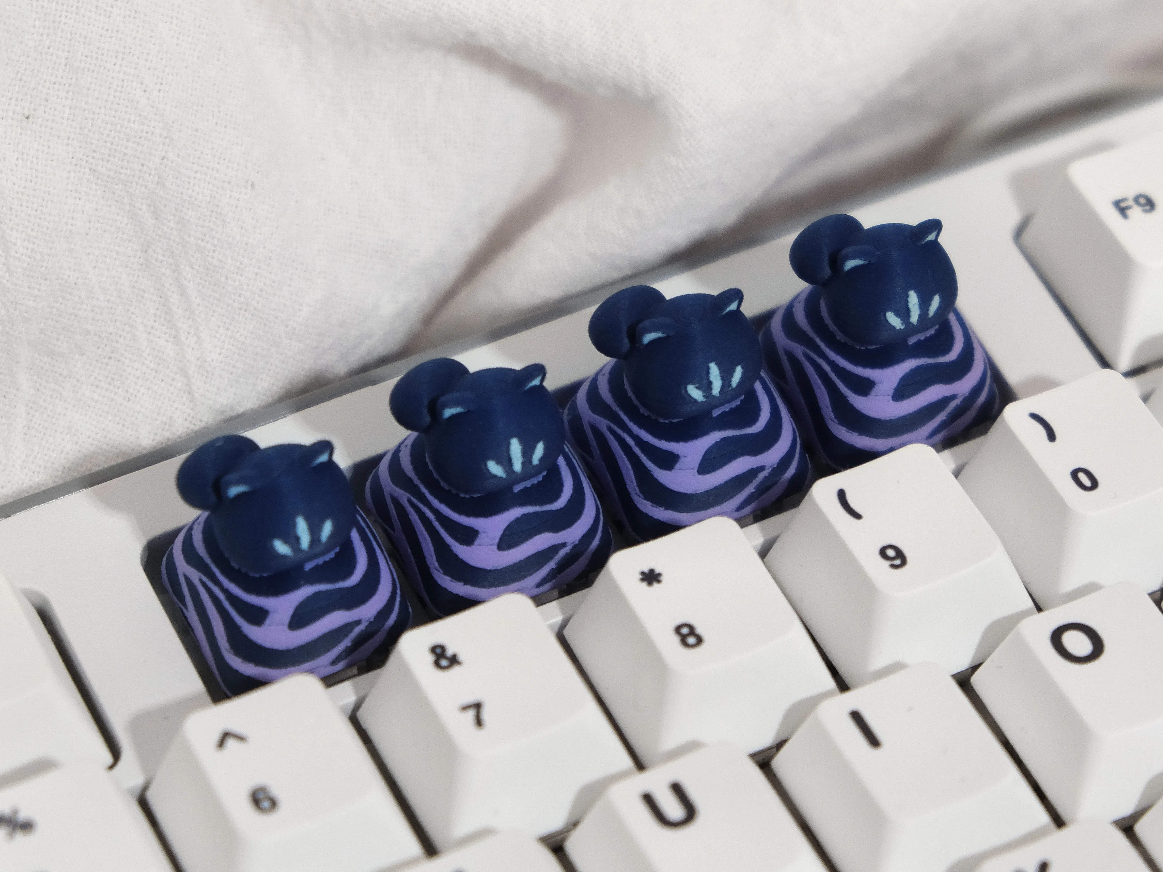 Sovis милые Valorant OMEN колпачки для клавиш аниме Artisan колпачки для клавиатуры с героями мультфильмов DIY механическая клавиатура ПК игры подарки
Sovis милые Valorant OMEN колпачки для клавиш аниме Artisan колпачки для клавиатуры с героями мультфильмов DIY механическая клавиатура ПК игры подарки