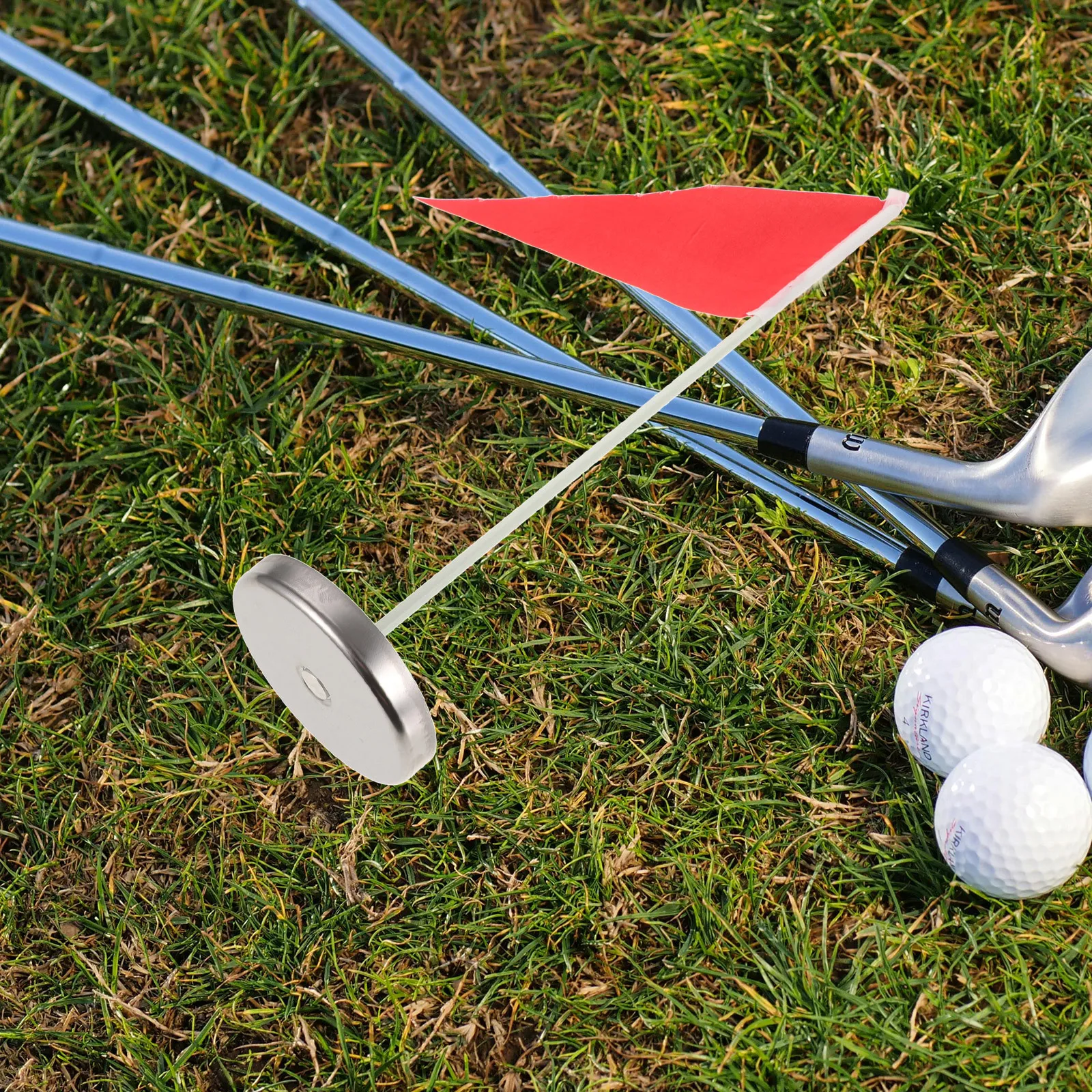 Флаг с отверстиями для гольфа, ткань из нержавеющей стали, прочная тренировочная помощь для игроков в гольф, замена чашки с отверстиями, зеленый цвет
Флаг с отверстиями для гольфа, ткань из нержавеющей стали, прочная тренировочная помощь для игроков в гольф, замена чашки с отверстиями, зеленый цвет