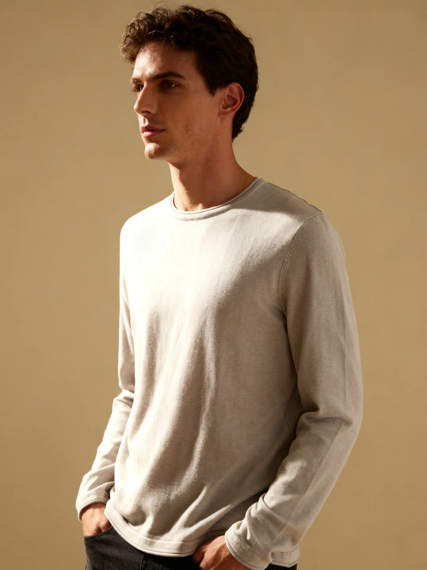 Italian Style Wool Blend Knitted Thin Casual round Neck Sweater for Men Autumn Winter Warm Soft Nylon Cashmere Polyester
Italian Style Wool Blend Knitted Thin Casual round Neck Sweater for Men Autumn Winter Warm Soft Nylon Cashmere Polyester