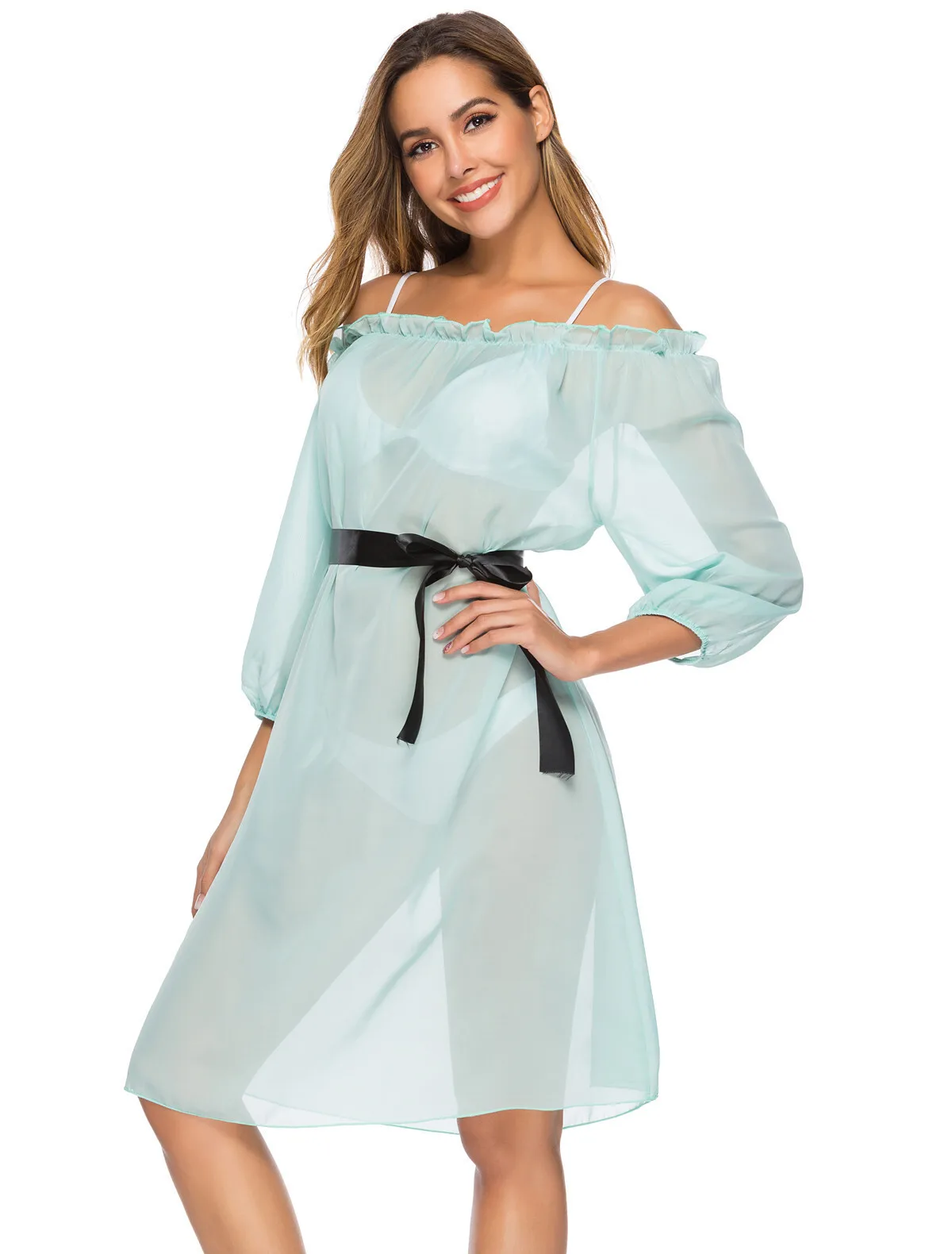 Платье с вырезом одной линии, завязкой на поясе, с рюшами по краям, шифоновое бикини, пляжная юбка
Платье с вырезом одной линии, завязкой на поясе, с рюшами по краям, шифоновое бикини, пляжная юбка