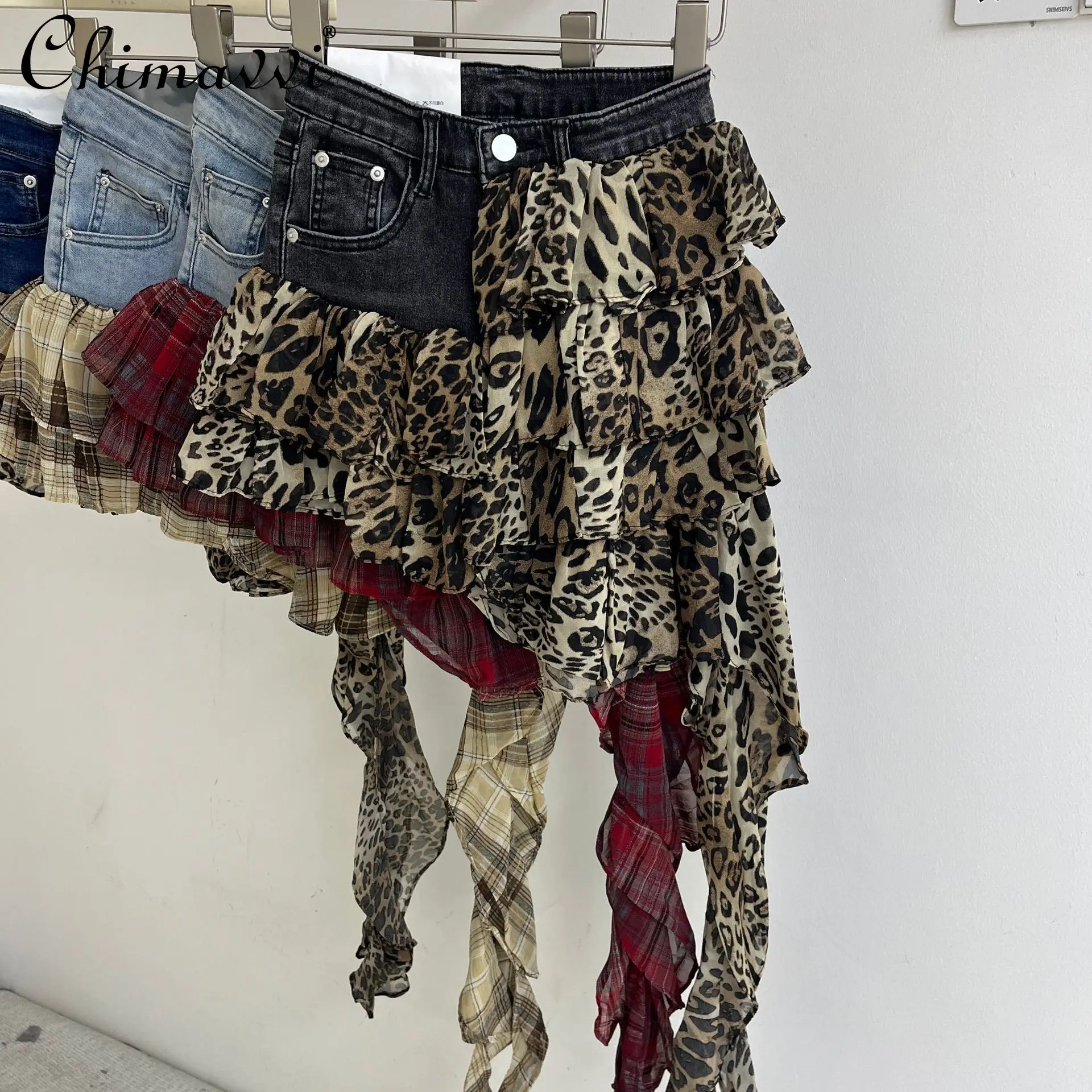 Summer New Fashion Leopard Print Patchwork Denim Skirt Hot Girl Ribbon Tie Tiered Cake Skirt Streetwear Irregular Women's Skirts
Summer New Fashion Leopard Print Patchwork Denim Skirt Hot Girl Ribbon Tie Tiered Cake Skirt Streetwear Irregular Women's Skirts