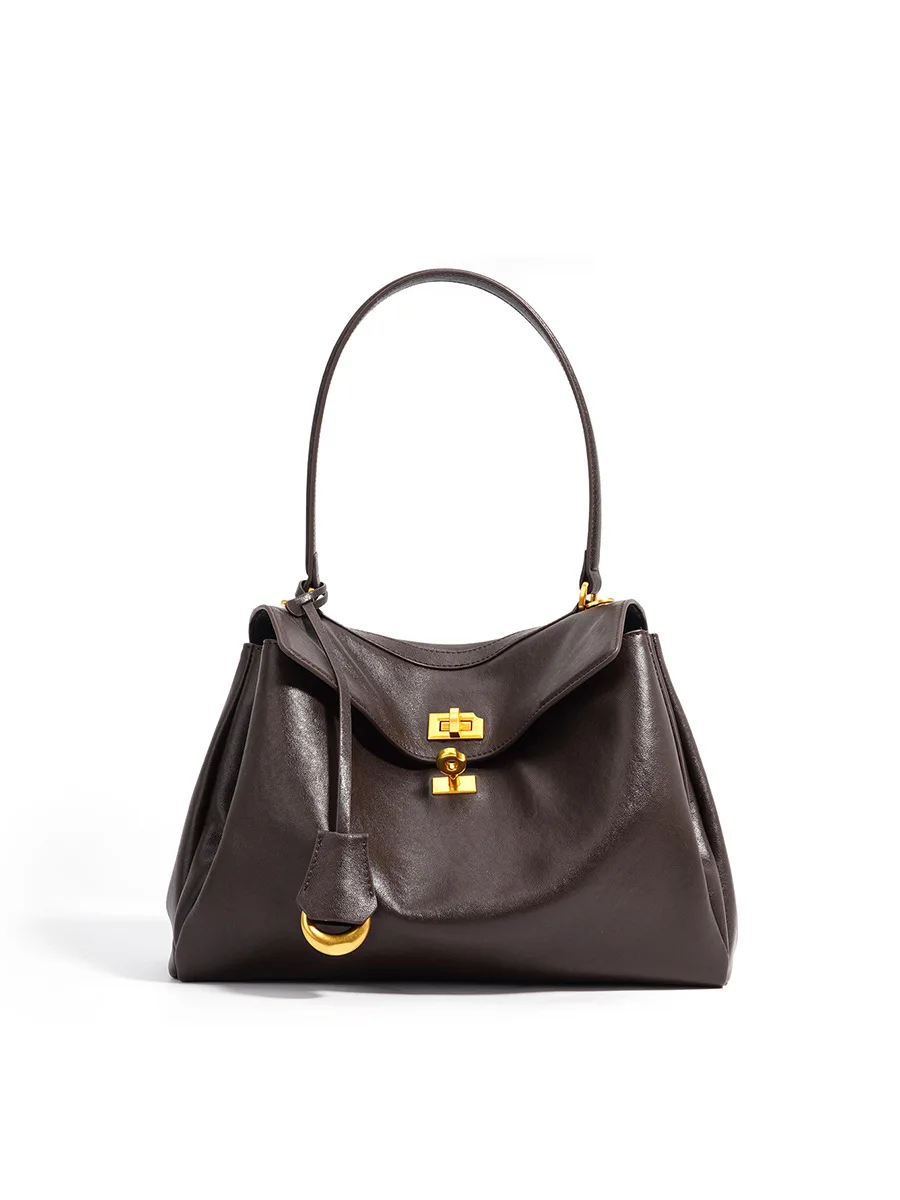 2024 autumn and winter leather high-end handbag Rodeo cowhide large capacity single shoulder underarm tote bag
2024 autumn and winter leather high-end handbag Rodeo cowhide large capacity single shoulder underarm tote bag