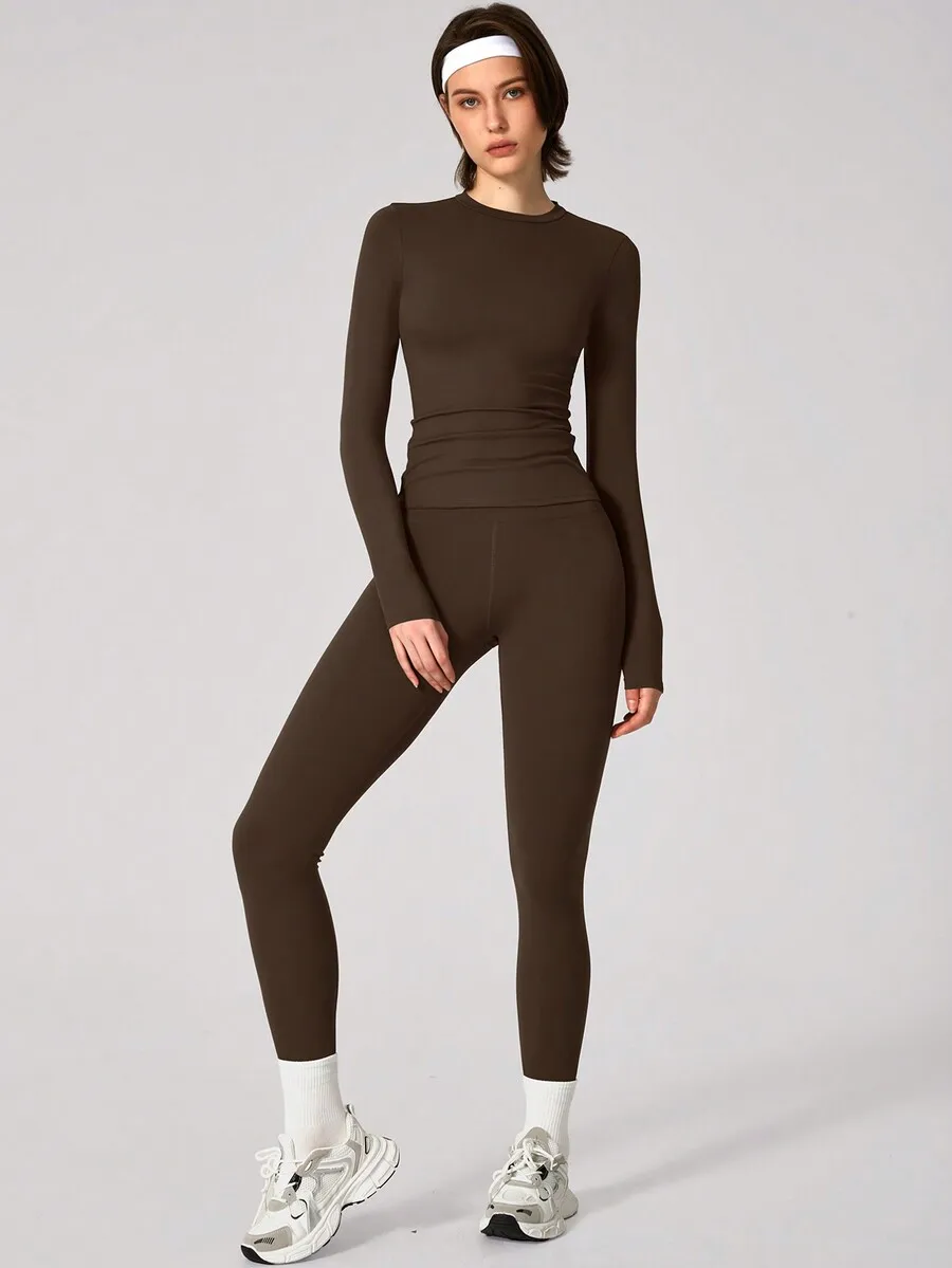 Women Solid Color Long Sleeve Yoga Set Casual Workout Top And Leggings
Women Solid Color Long Sleeve Yoga Set Casual Workout Top And Leggings
