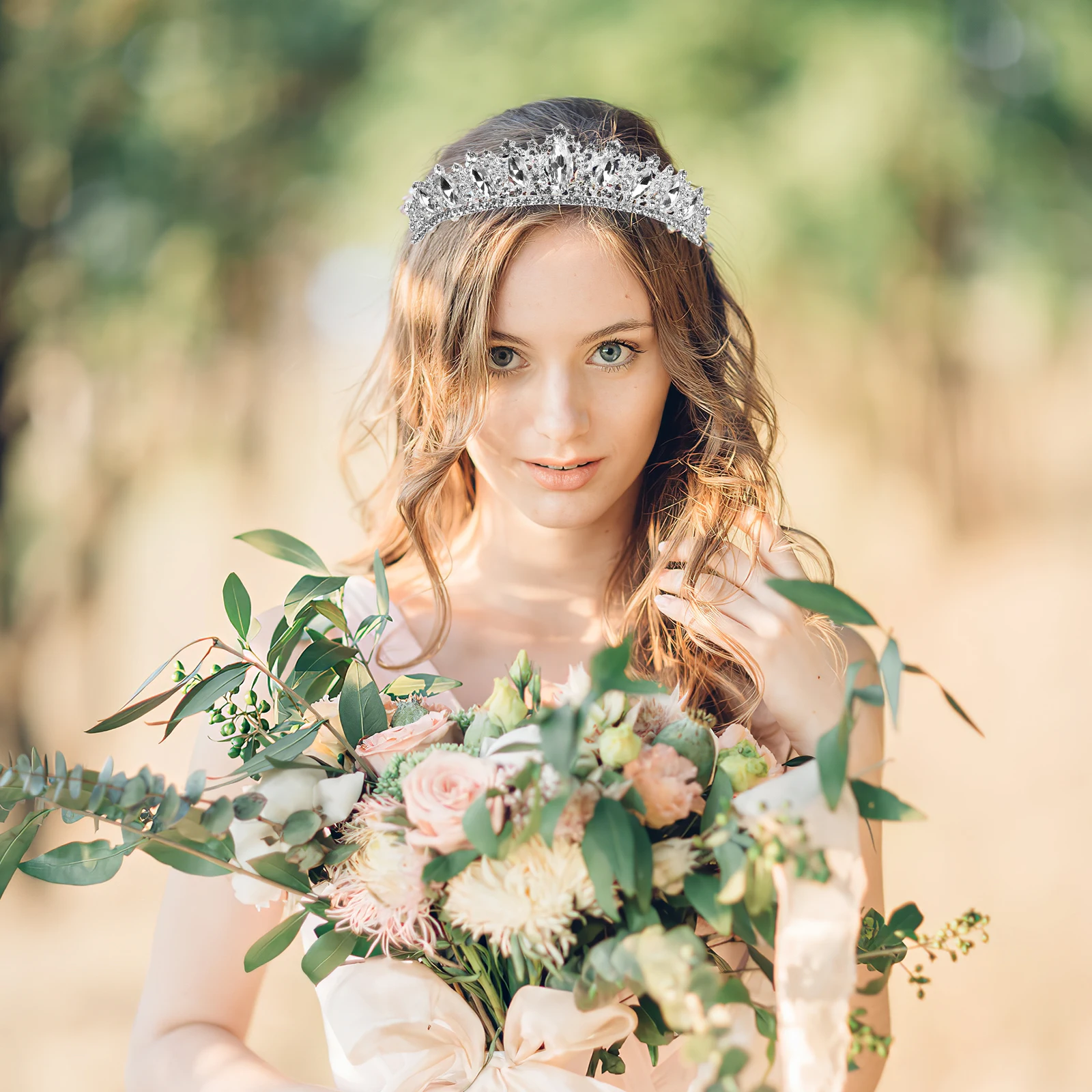 Rhinestone Crown Wedding Headpiece Hairband The Bridal Headband Headdress Bride Rhinestones with Combs Crystal Hoop 
Rhinestone Crown Wedding Headpiece Hairband The Bridal Headband Headdress Bride Rhinestones with Combs Crystal Hoop