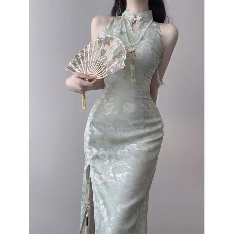 Women Summer Sleeveless Cheongsam Sexy Halter Vintage Dress New Chinese Style Costumes Slim Green Dresses S To XXL
Women Summer Sleeveless Cheongsam Sexy Halter Vintage Dress New Chinese Style Costumes Slim Green Dresses S To XXL