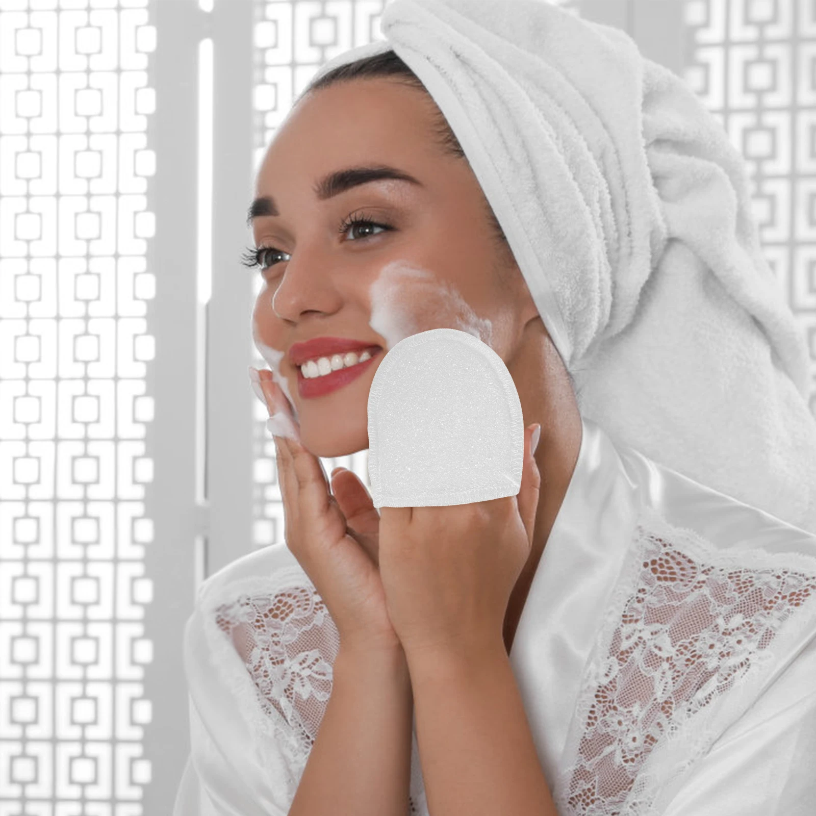 2 Pcs Facial Cleansing Gloves Soap Bags Exfoliating Bath Pouch Mesh Konjac Safe Sensitive Reusable
2 Pcs Facial Cleansing Gloves Soap Bags Exfoliating Bath Pouch Mesh Konjac Safe Sensitive Reusable