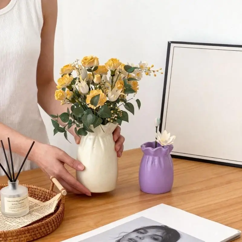 Flexible Silicone Mold For DIY Resin Flower Vase Crafting Jewelry Making Mold Perfect For Handmade Gifts And Home Decors
Flexible Silicone Mold For DIY Resin Flower Vase Crafting Jewelry Making Mold Perfect For Handmade Gifts And Home Decors