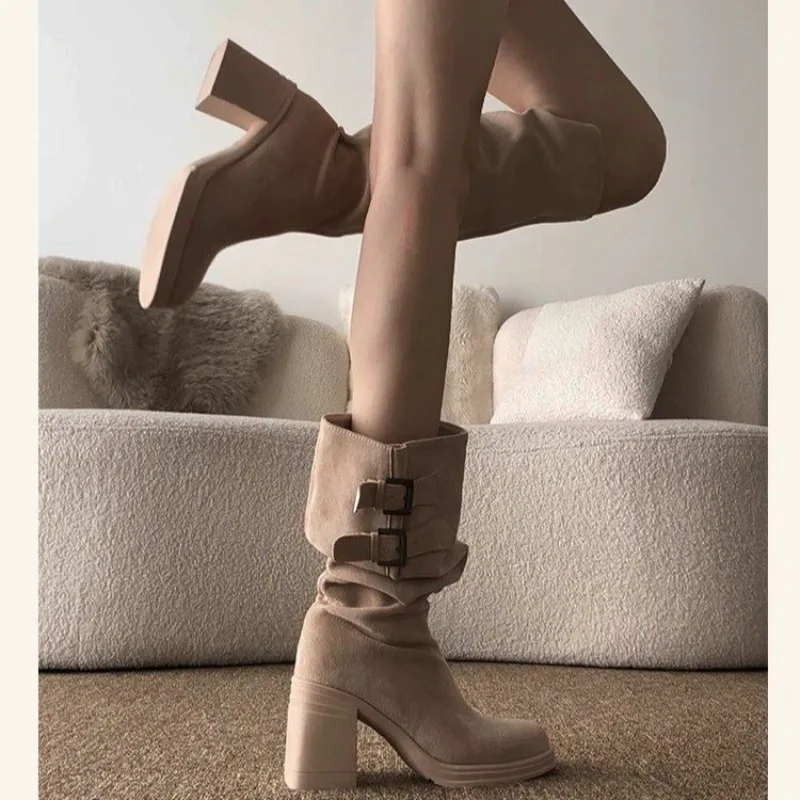 New Suede Thigh Boots for Autumn and Winter 2026 Small Retro Knight Boots
New Suede Thigh Boots for Autumn and Winter 2026 Small Retro Knight Boots