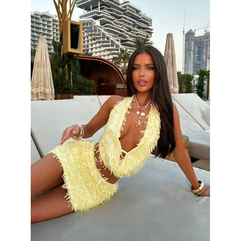 Sexy Short Skirt V-Neck Hanging Neck Line Women's Fashion Set Slimming Effect Spring 2026 Polyester Blend Bolder Color Pairs
Sexy Short Skirt V-Neck Hanging Neck Line Women's Fashion Set Slimming Effect Spring 2026 Polyester Blend Bolder Color Pairs