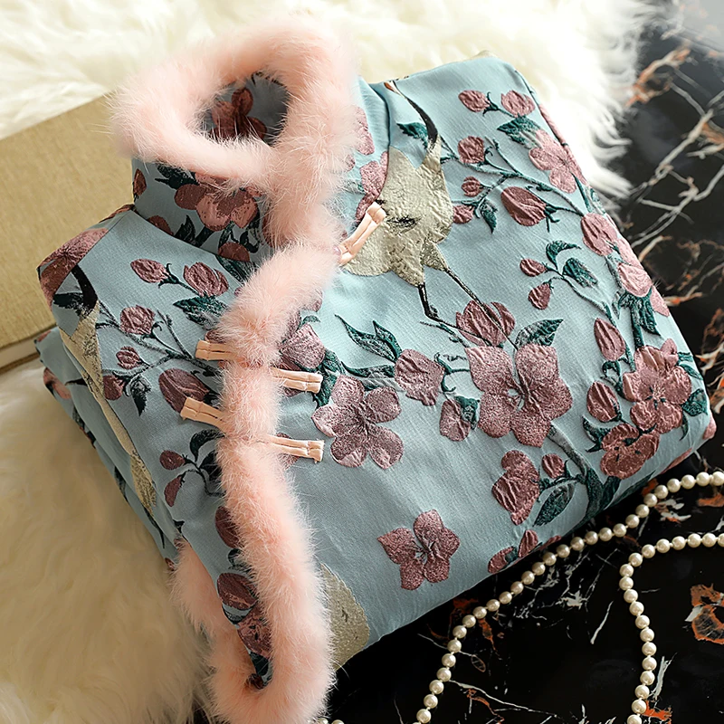 Утепленная хлопковая традиционная китайская верхняя одежда для зимы, повседневная носимая куртка для празднования Нового года
Утепленная хлопковая традиционная китайская верхняя одежда для зимы, повседневная носимая куртка для празднования Нового года