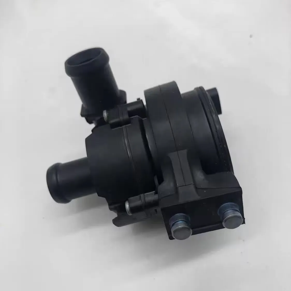 1307200XET01 0392023225 Electronic Water Pump to Greatwall GWM F7 F5 H2 H4 H6 H7 H8 H9 4c20 engine
1307200XET01 0392023225 Electronic Water Pump to Greatwall GWM F7 F5 H2 H4 H6 H7 H8 H9 4c20 engine