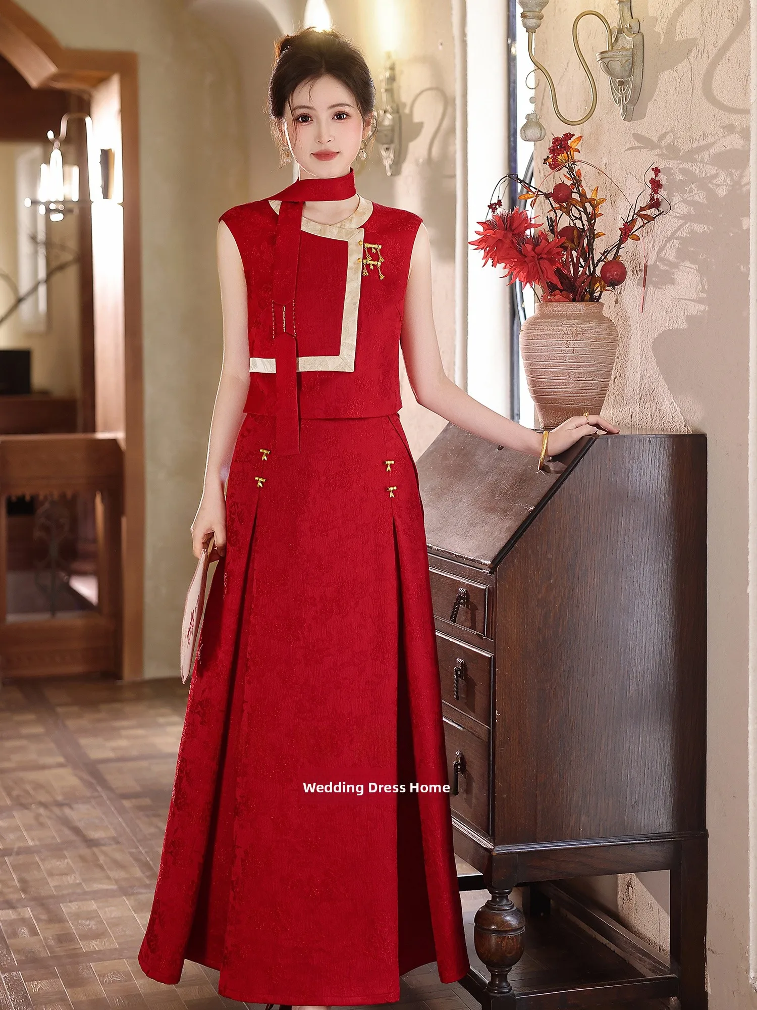 New Chinese Style Wedding Dress Set for Short Brides 2026 New Version Evening Gown Customizable Ceremony Attire
New Chinese Style Wedding Dress Set for Short Brides 2026 New Version Evening Gown Customizable Ceremony Attire