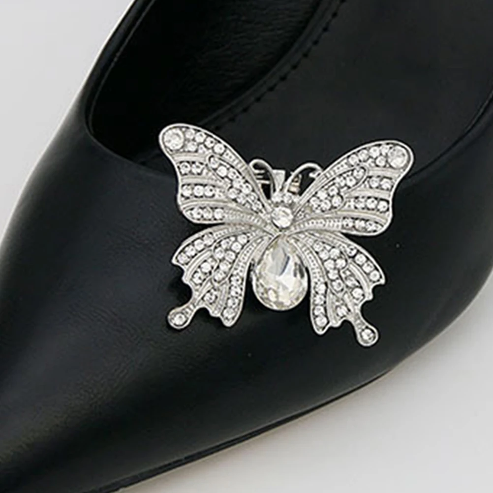 2pcs Detachable Butterfly Buckle Crystal Shoe Decor High Heel Clips Bridal Charm Accessories Wedding Clogs Decorations
2pcs Detachable Butterfly Buckle Crystal Shoe Decor High Heel Clips Bridal Charm Accessories Wedding Clogs Decorations