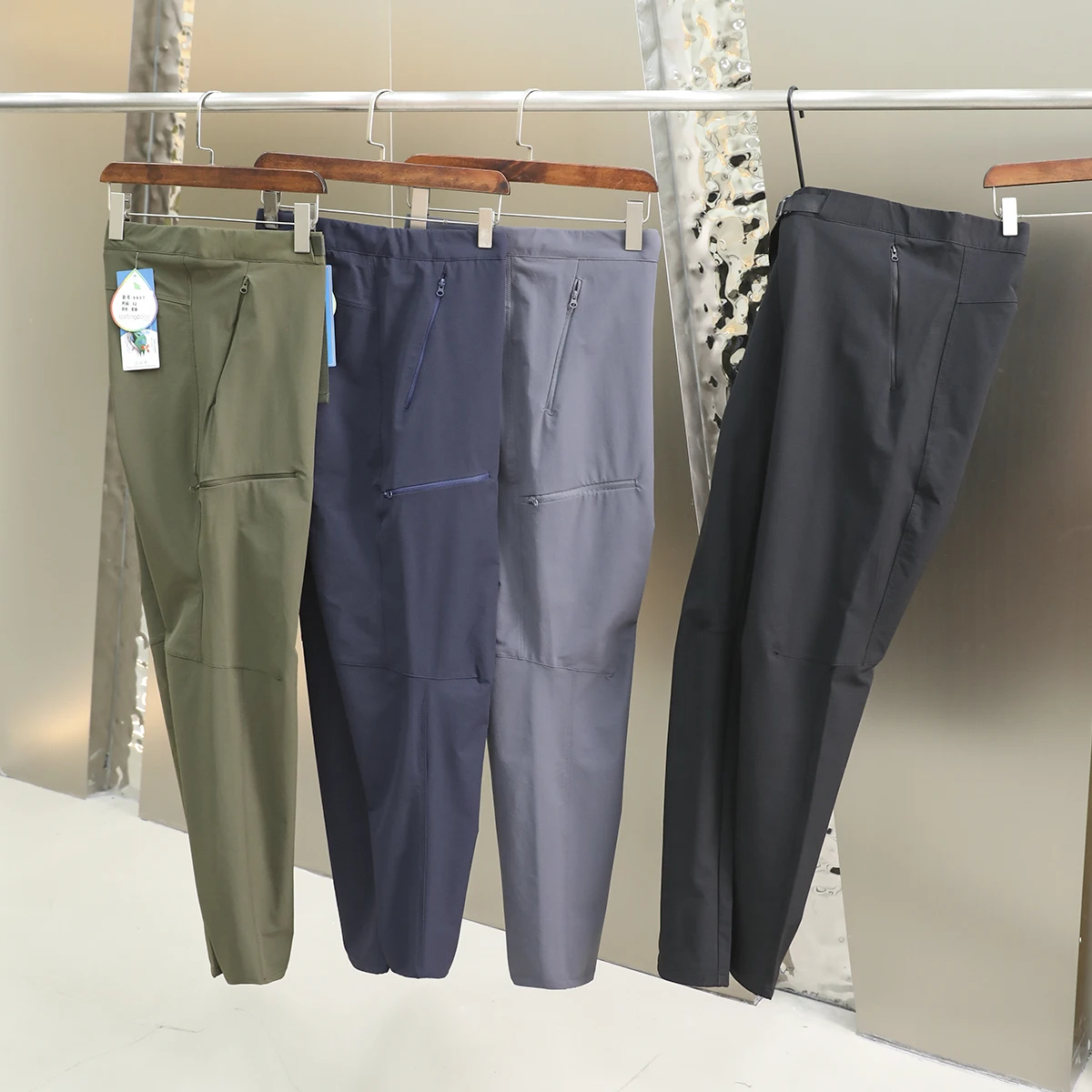 Outdoor High-End Men's Autumn Soft ell Casual Pants Windproof Water-Resistant 3D Tailoring Faionable Urban Sle
Outdoor High-End Men's Autumn Soft ell Casual Pants Windproof Water-Resistant 3D Tailoring Faionable Urban Sle