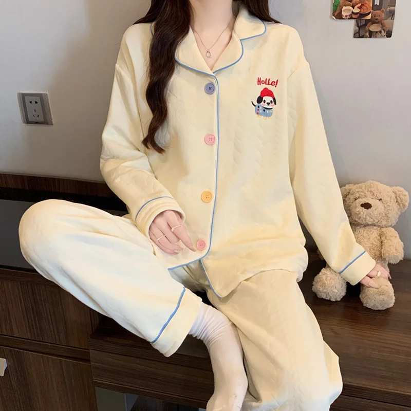 Japanese Air Cotton Pajamas Women's Autumn and Winter New Mezzanine Simple Warm Cartoon Loose Casual Pajamas Loungewear Set 
Japanese Air Cotton Pajamas Women's Autumn and Winter New Mezzanine Simple Warm Cartoon Loose Casual Pajamas Loungewear Set