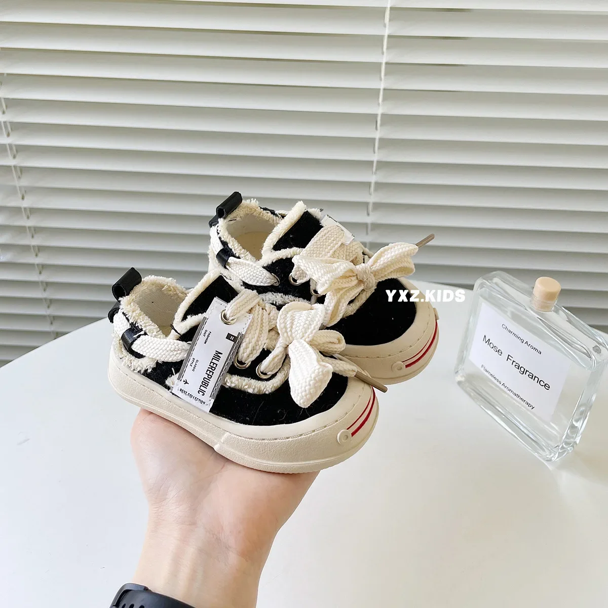 2025 New Baby Cloth Shoes Baby Soft Soled Toddler Shoes Boys Summer Girls Canvas Shoes
2025 New Baby Cloth Shoes Baby Soft Soled Toddler Shoes Boys Summer Girls Canvas Shoes