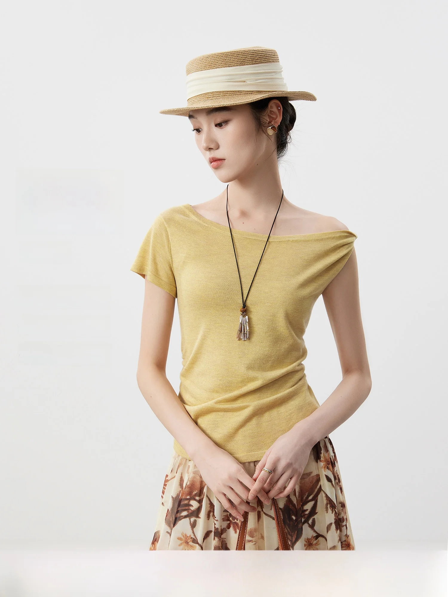 Casual Artistic Silk Wool T-Shirt Women's Short Sleeve Knot Twist Shoulder Drawstring Casual Wear Daily Style Spring Summer
Casual Artistic Silk Wool T-Shirt Women's Short Sleeve Knot Twist Shoulder Drawstring Casual Wear Daily Style Spring Summer