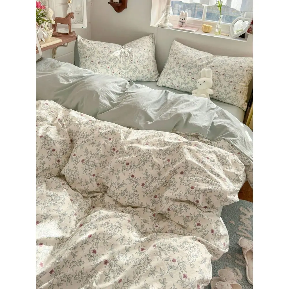 Polyester Minimalist Retro Printed Bedding Set, Suitable For Boys Girls Dorm, Zipper Closure, All Season, Soft Breathable, Fit
Polyester Minimalist Retro Printed Bedding Set, Suitable For Boys Girls Dorm, Zipper Closure, All Season, Soft Breathable, Fit