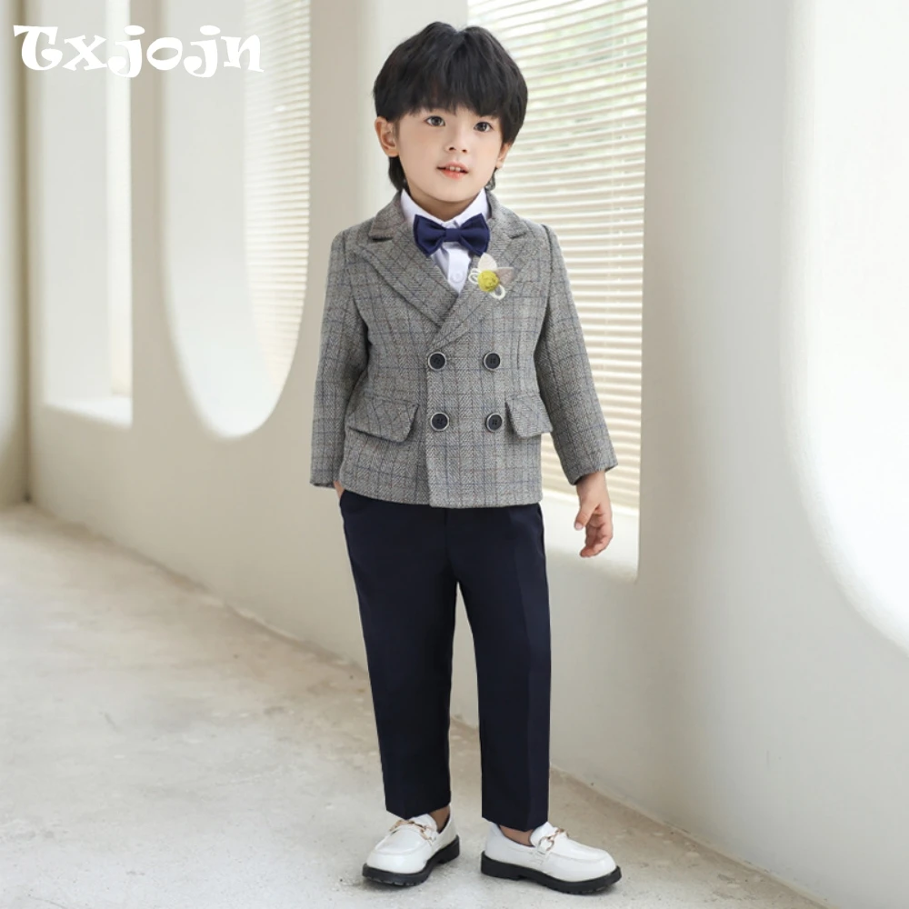 Popular Autumn Boys Plaid Suit Set 4 Pieces Jacket Pants Bow-tie Brooch For Birthday Party Double Breasted Kids Tuxedo 80-150cm
Popular Autumn Boys Plaid Suit Set 4 Pieces Jacket Pants Bow-tie Brooch For Birthday Party Double Breasted Kids Tuxedo 80-150cm