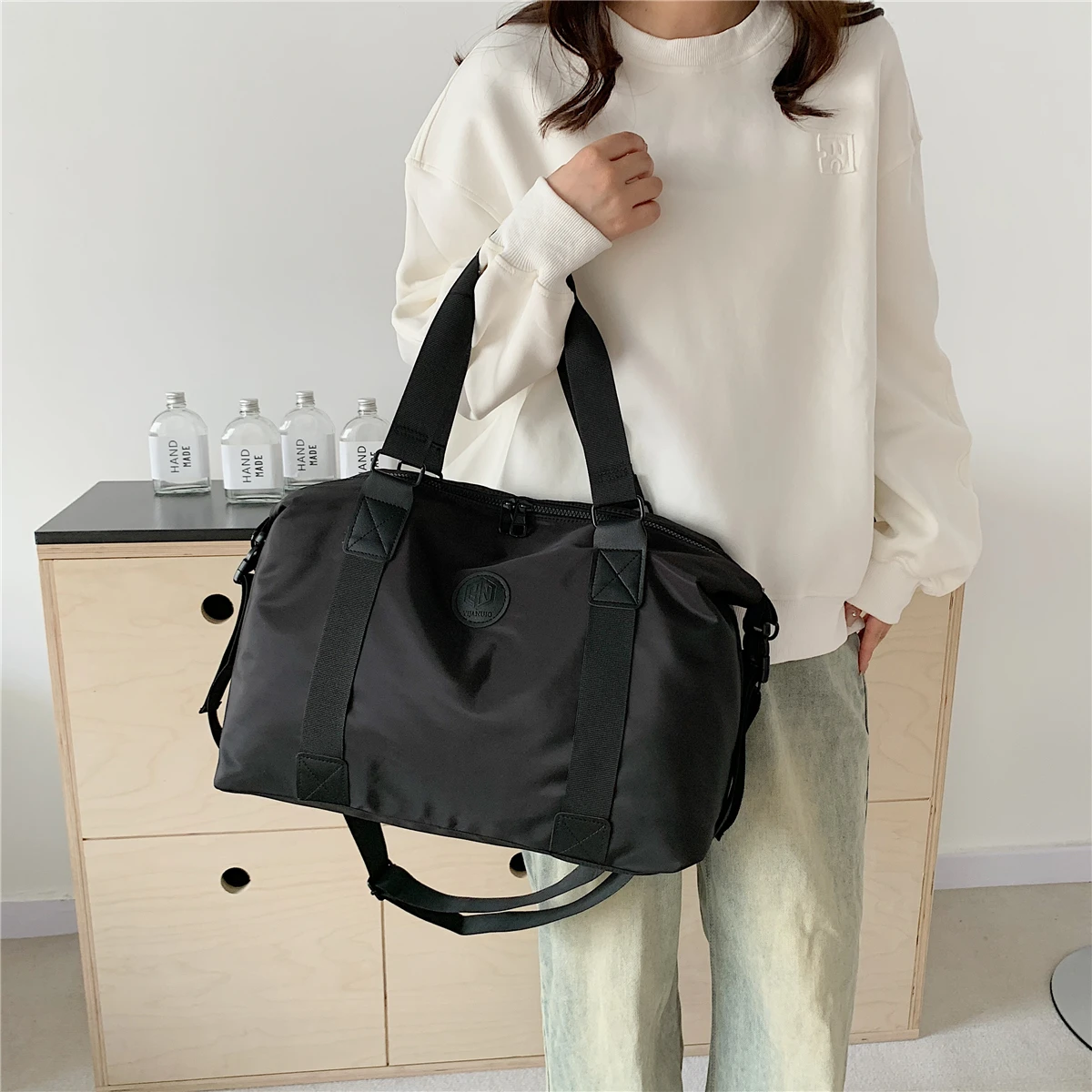 New Travel Bag, Luggage Bag, Shoulder Bag, Crossbody Backpack, Suitable for Both Men and Women
New Travel Bag, Luggage Bag, Shoulder Bag, Crossbody Backpack, Suitable for Both Men and Women
