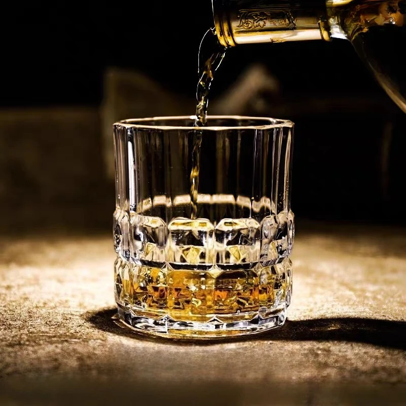 260ml/225ml Textured Whiskey Glass Tasting Glass Casual Gatherings Unique Textured Glass Cup Stylish Drinks Best Gift for Friend
260ml/225ml Textured Whiskey Glass Tasting Glass Casual Gatherings Unique Textured Glass Cup Stylish Drinks Best Gift for Friend