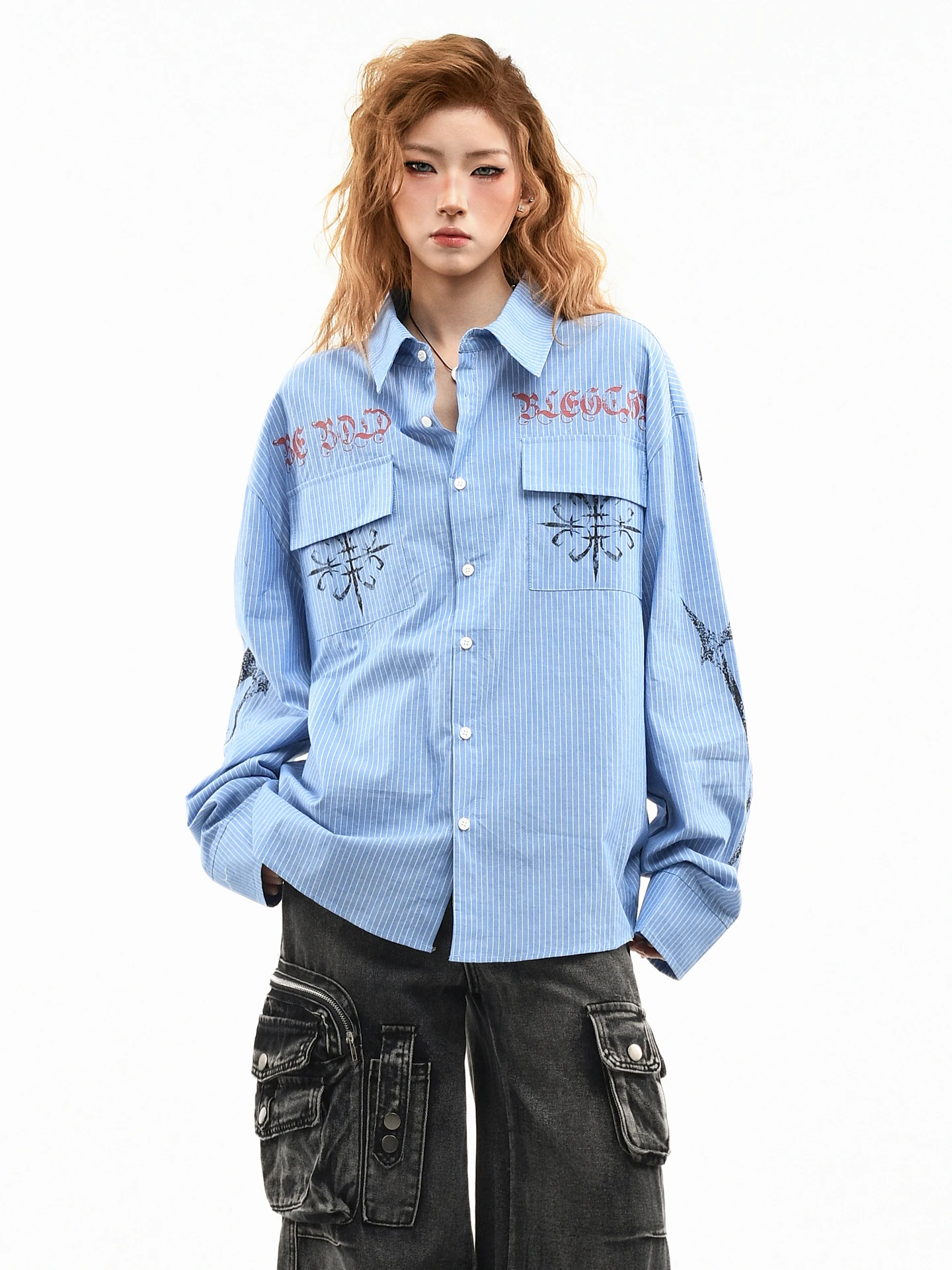 Оригинальная американская свободная женская рубашка с длинным рукавом, весенняя модная брендовая рубашка для пар, мужская хлопковая рубашка с графическим принтом
Оригинальная американская свободная женская рубашка с длинным рукавом, весенняя модная брендовая рубашка для пар, мужская хлопковая рубашка с графическим принтом