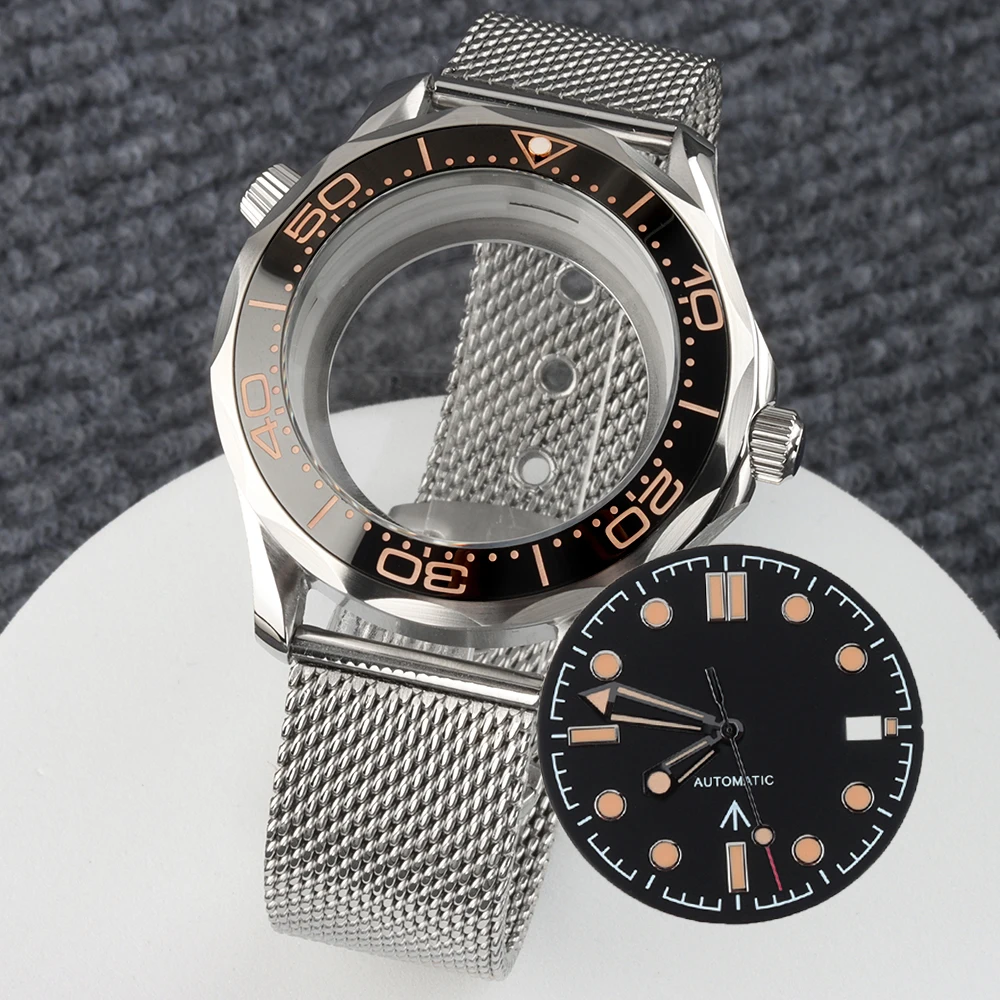 NH35 Dial Case 41MM Stainless Steel For Seamaster 300 Watch Case Bracelet Accessories For NH35 NH36 Movement 31.5mm Dial Hands
NH35 Dial Case 41MM Stainless Steel For Seamaster 300 Watch Case Bracelet Accessories For NH35 NH36 Movement 31.5mm Dial Hands