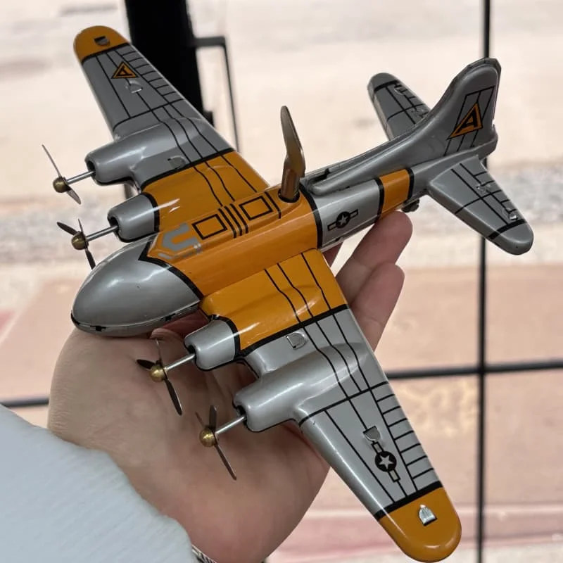 Adult Collection Retro Wind Up Toy Model Metal Tin Flying Fortress Bomber Propeller Plane Clockwork Toy Gift
Adult Collection Retro Wind Up Toy Model Metal Tin Flying Fortress Bomber Propeller Plane Clockwork Toy Gift