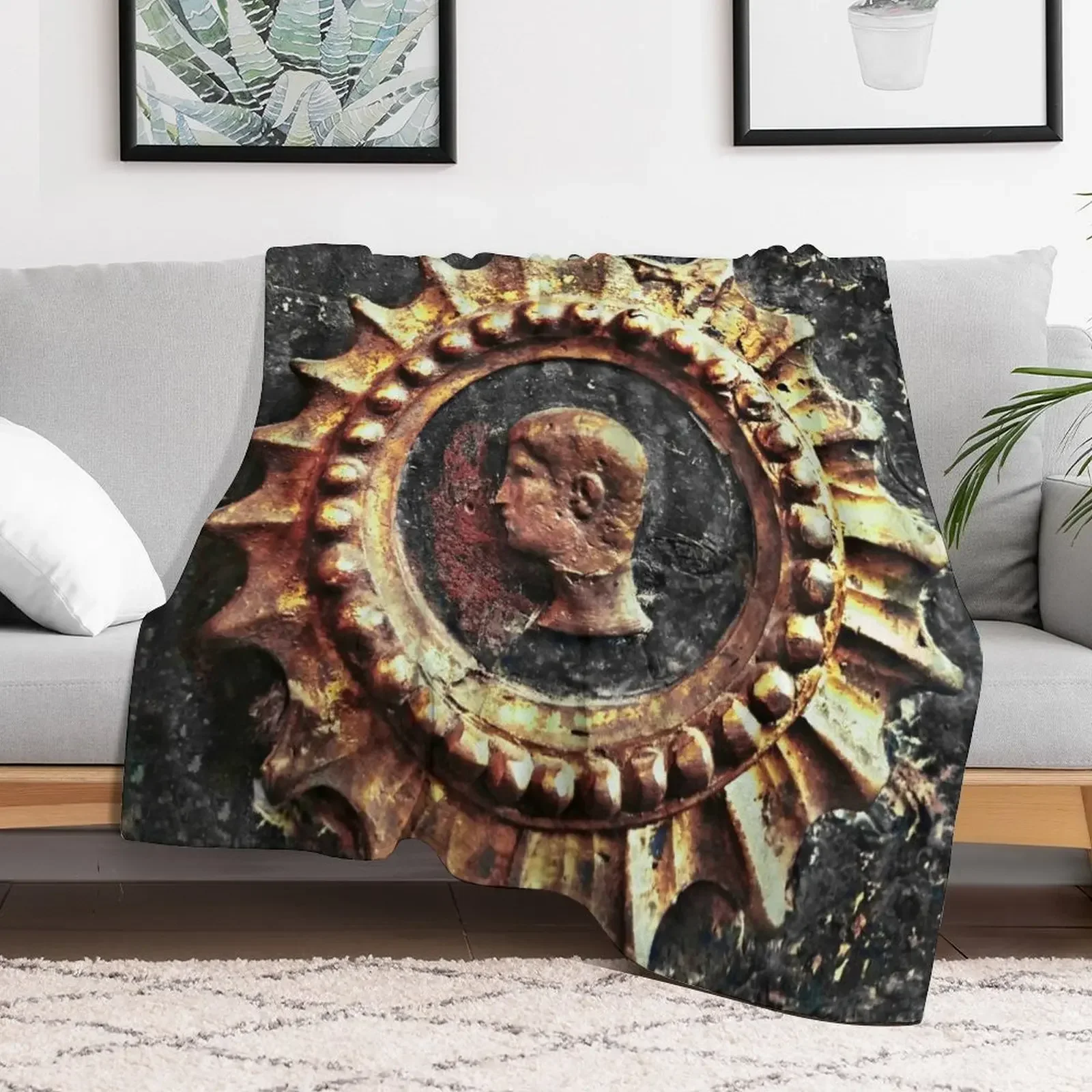 Emblema dell'Imperatore (Emperor Emblem I) 18th Century Roman Italian Antique Throw Blanket Blankets For Sofas Plush Blankets
Emblema dell'Imperatore (Emperor Emblem I) 18th Century Roman Italian Antique Throw Blanket Blankets For Sofas Plush Blankets