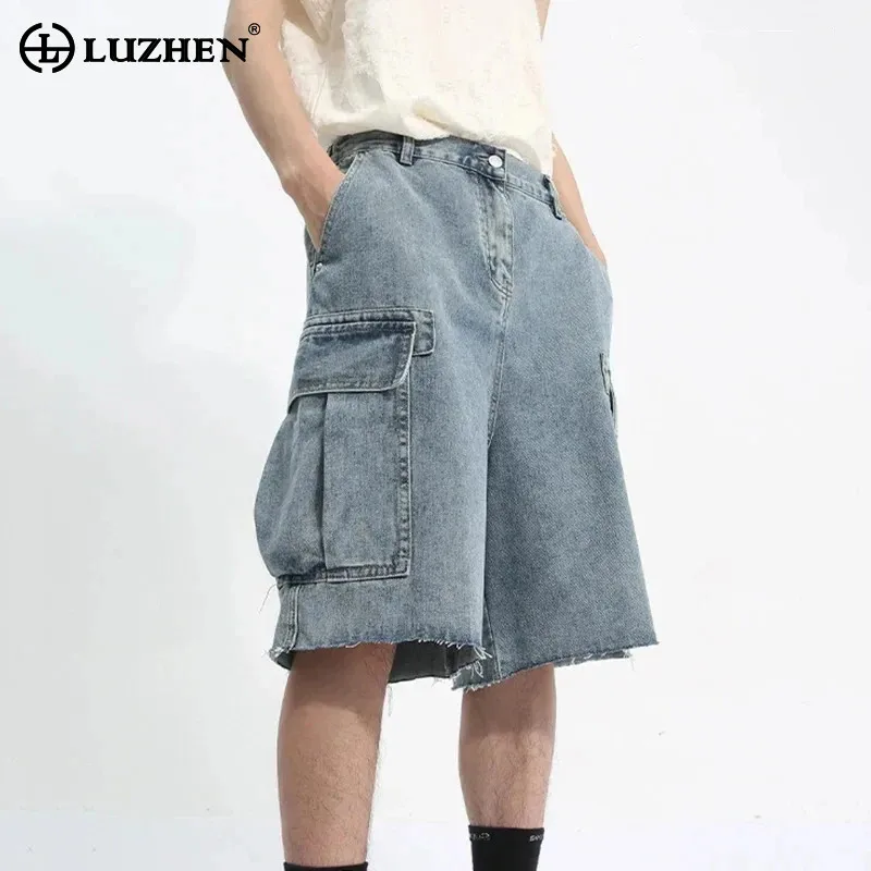 Большие шорты LUZHEN до колена, мужские джинсовые шорты в Корейском стиле с карманами, повседневные свободные мужские джинсы на молнии, новинка 9C5738
Большие шорты LUZHEN до колена, мужские джинсовые шорты в Корейском стиле с карманами, повседневные свободные мужские джинсы на молнии, новинка 9C5738