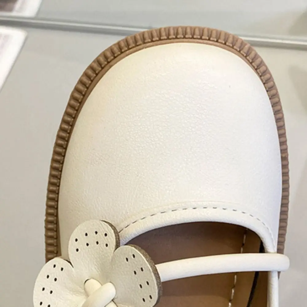 Flower Mary Jane Shoes Low-heel PU Leather Round Toe Flat Shoes British French Style Streetwear Ballerina Flats Summer Spring
Flower Mary Jane Shoes Low-heel PU Leather Round Toe Flat Shoes British French Style Streetwear Ballerina Flats Summer Spring