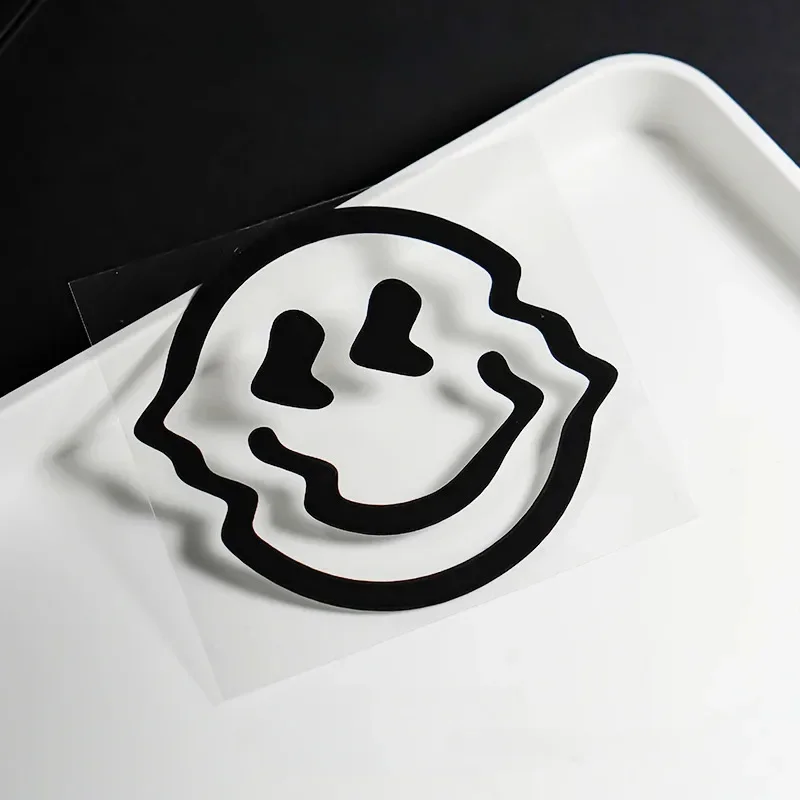 Водонепроницаемая виниловая наклейка для автомобиля, телефона, ноутбука: декоративная белая наклейка с тающим смайликом
Водонепроницаемая виниловая наклейка для автомобиля, телефона, ноутбука: декоративная белая наклейка с тающим смайликом