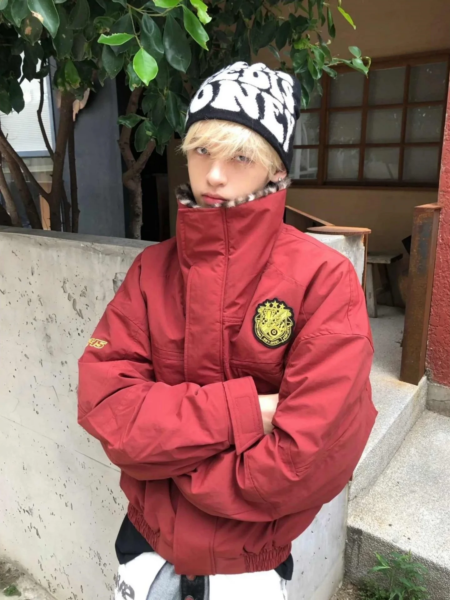 Ankela Red Leopard Print Cotton Jaet Men's Winter Thiened Fce ort Cleanfit Cotton Coat Youth Faion Zipper Closure
Ankela Red Leopard Print Cotton Jaet Men's Winter Thiened Fce ort Cleanfit Cotton Coat Youth Faion Zipper Closure